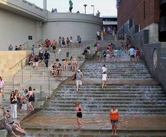 File:Perfect Day in Fashion Island, Newport Center, Newport Beach, Ca, USA  - panoramio (11).jpg - Wikimedia Commons