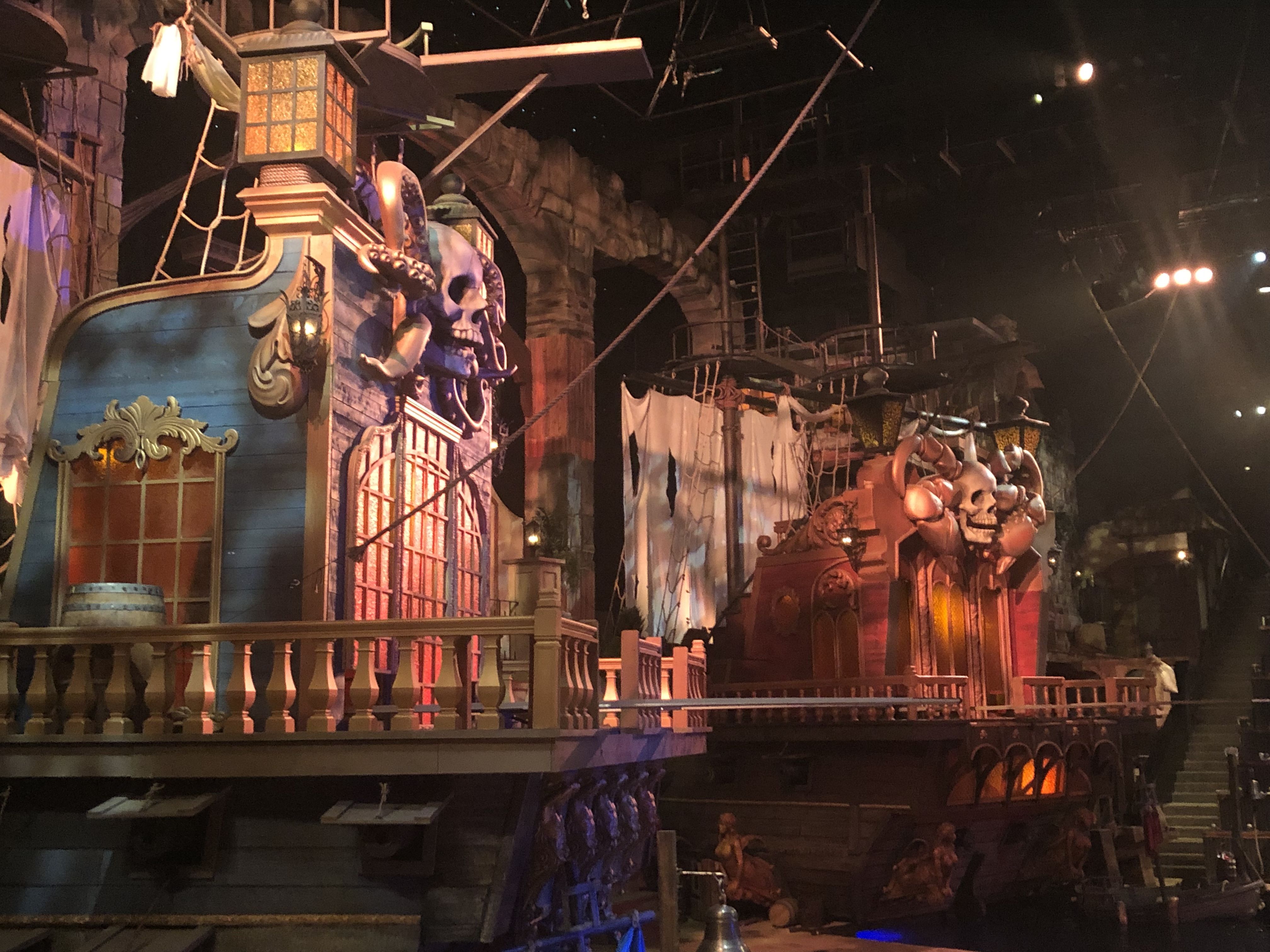 the pirate voyage dinner show