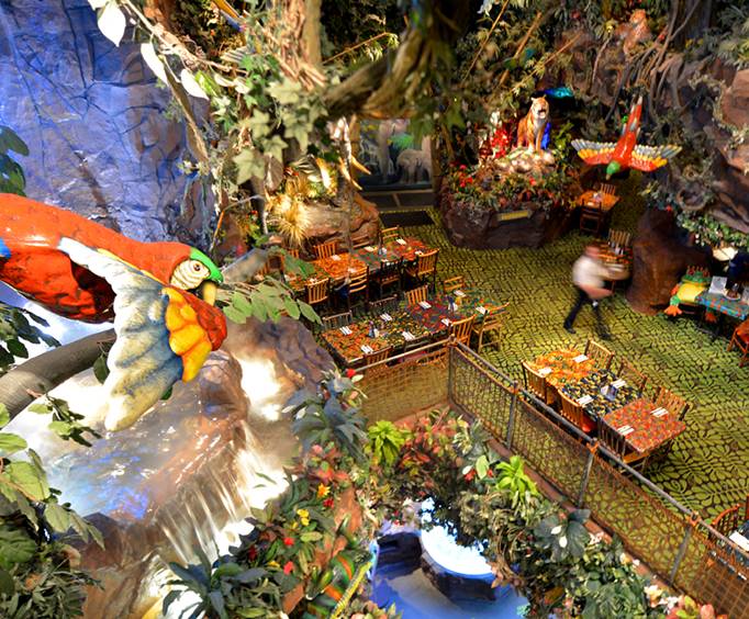 Rainforest Cafe at Opry Mills in Nashville, TN