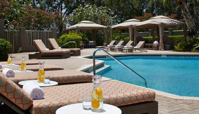 Outdoor Pool at Renaissance Orlando Airport