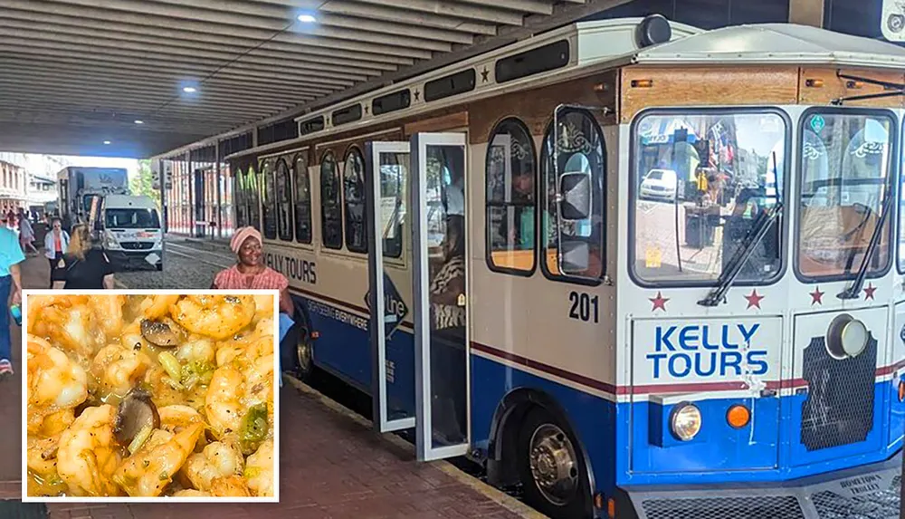 The image shows a trolley-style tour bus marked Kelly Tours with passengers on board stopped under a covered area where pedestrians are walking with a zoomed-in inset of a dish that appears to be seasoned shrimp