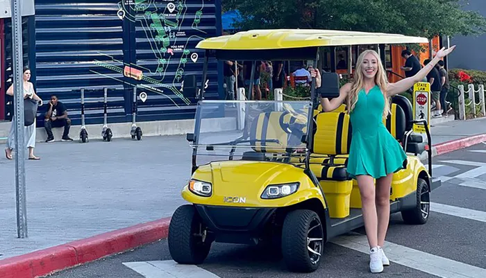 Iconic Tampa Tour in a Golf Cart Photo