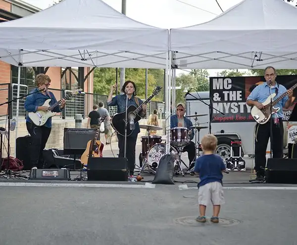 Pearl Farmer's Market