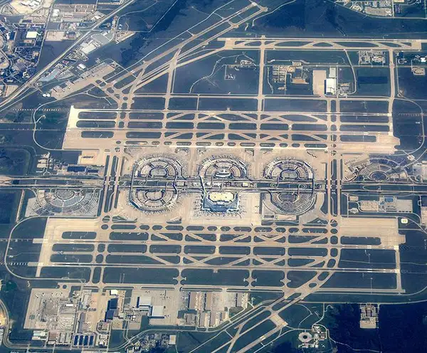 Dallas Fort Worth International Airport